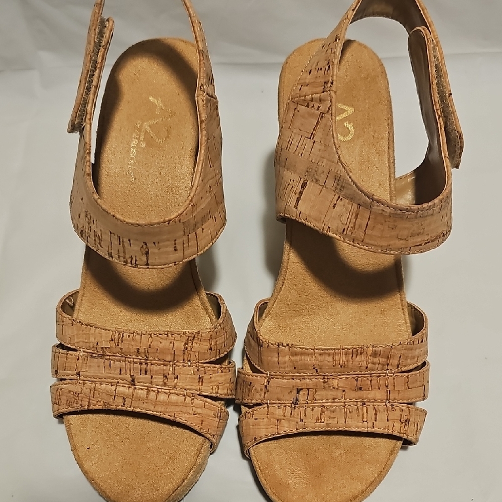 A2 By Aerosoles Cork-Textured Tan Strappy Slingback Sandals